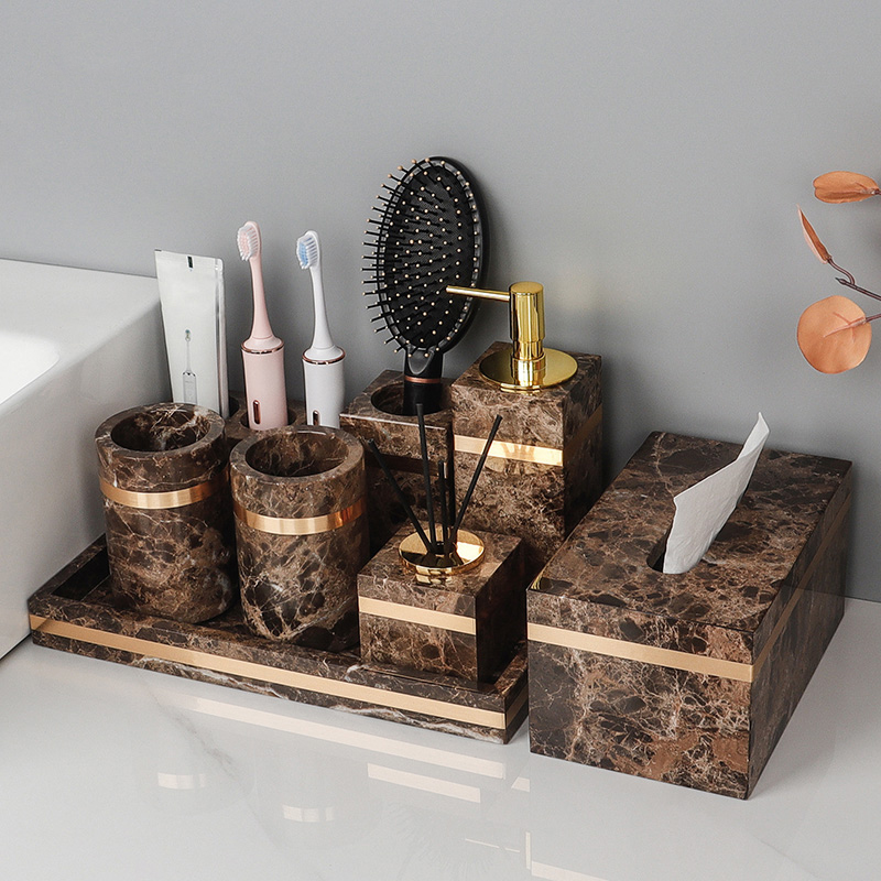 Zara Home Bathroom - Emperador Zestaw łazienkowy z ciemnego naturalnego