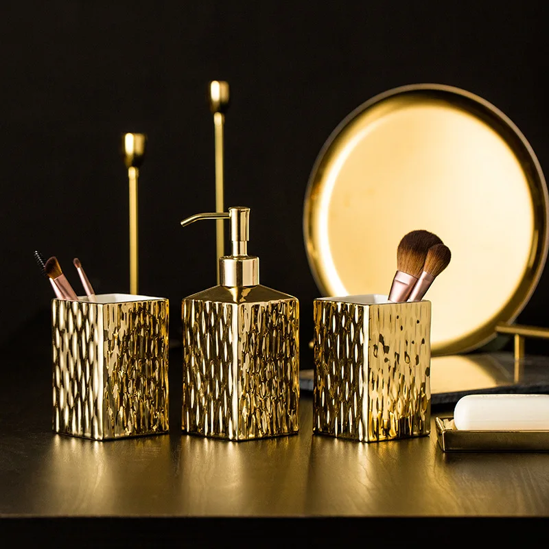 Zara Home Bathroom - Ceramiczny zestaw akcesoriów łazienkowych Złoto Srebro