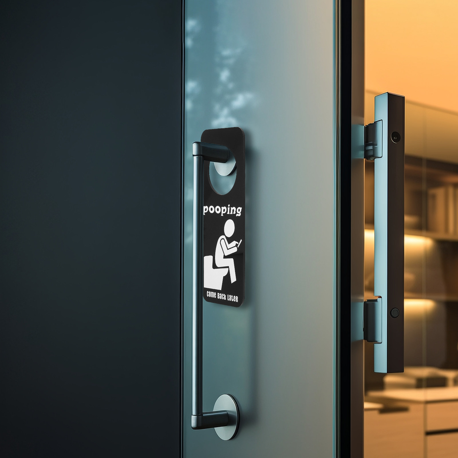 Zabawny znaczkik na drzwi łazi – Home Bathroom Occupied Sign recenzja i cena