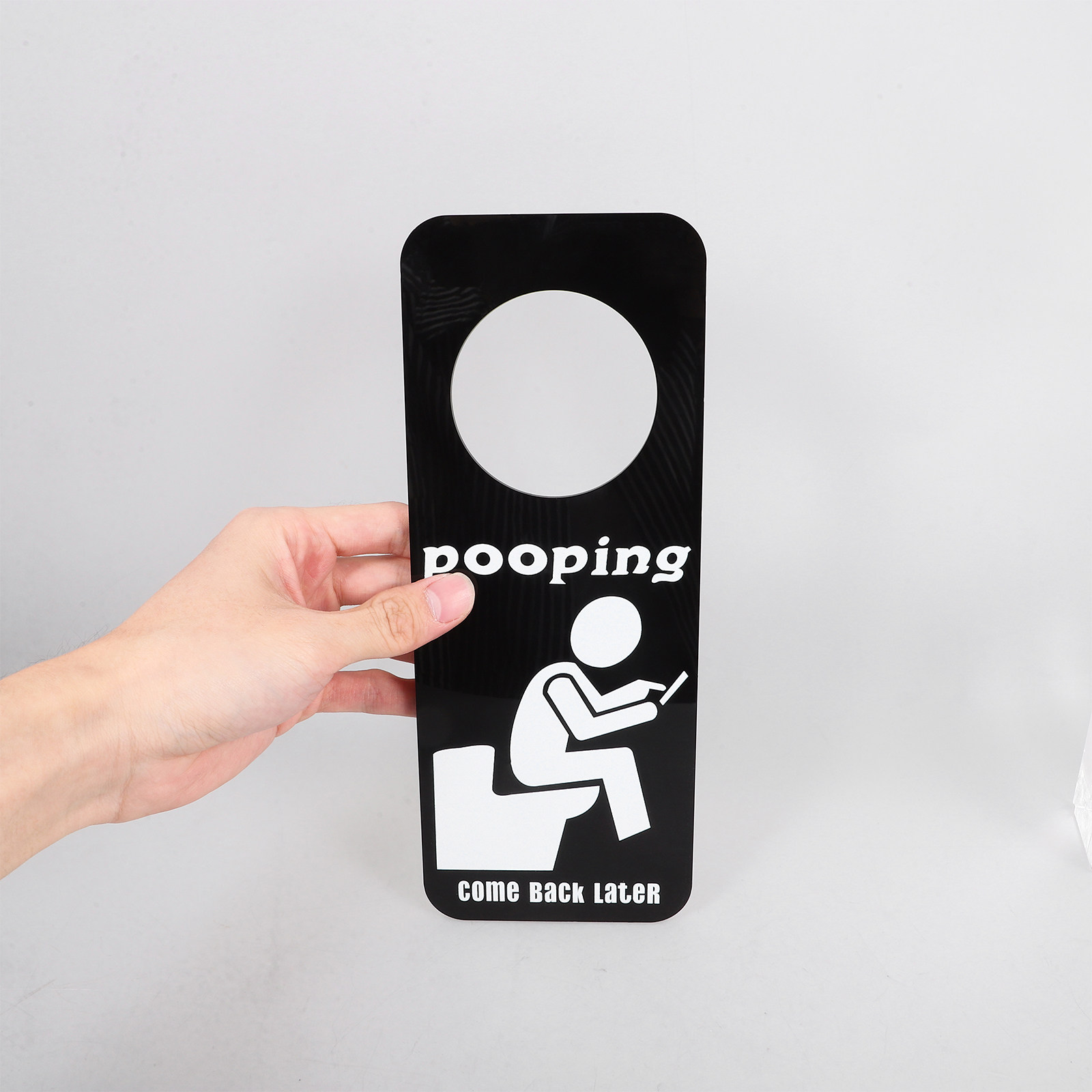 Zabawny znak na drzwi łazienki – Home Bathroom Occupied Sign recenzja i cena